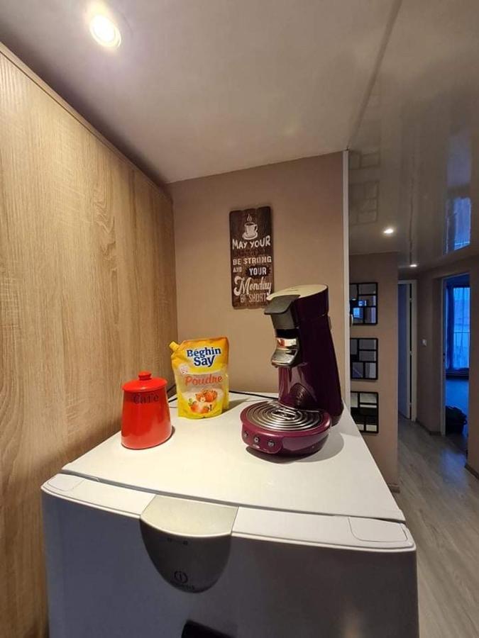 Chez Romain, Appartement Proche Commerces Et Centre Ville Avec Wifi Verdun-sur-Meuse Exterior foto